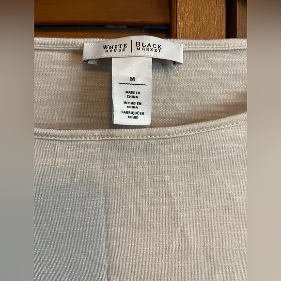 White House black market size medium roll sleeve top - Picture 2 of 3